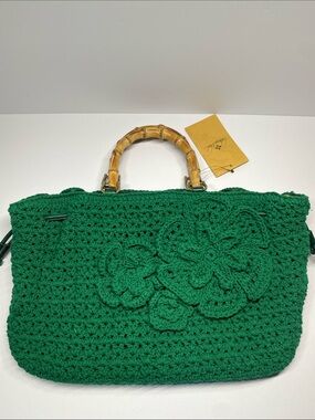 NWT Patricia Nash Cantinella-Soft Green